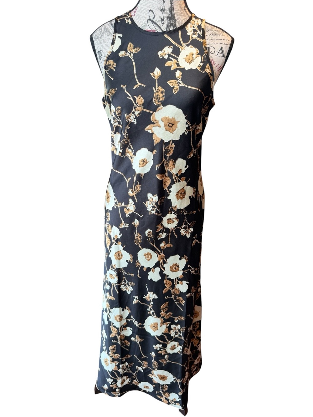 MELLODAY Black Maxi Dress with Cream & Gold Floral Print - Picture 2 of 9